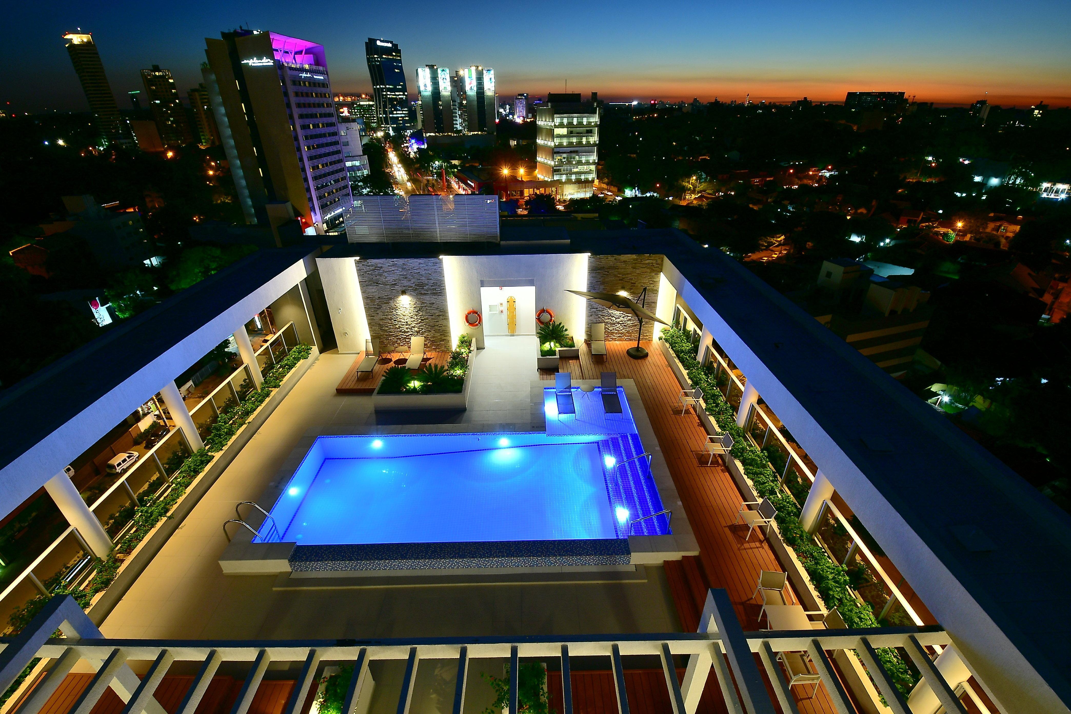 Holiday Inn Express Asuncion Aviadores By Ihg Exterior photo